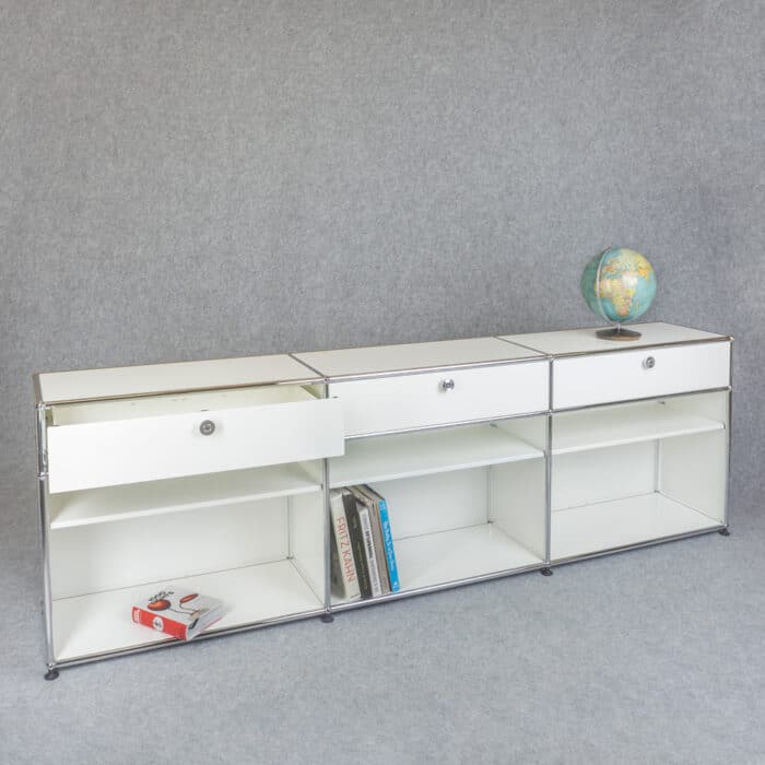 022_USM_SIDEBOARD_1